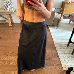 J.McLaughlin Black silk skirt